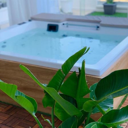 Dalu Suite Terrace Bari Bagian luar foto