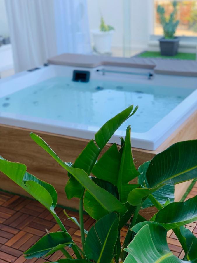 Dalu Suite Terrace Bari Bagian luar foto